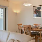Huswell - Cosy Family Apartment With Parking Near The Beach
