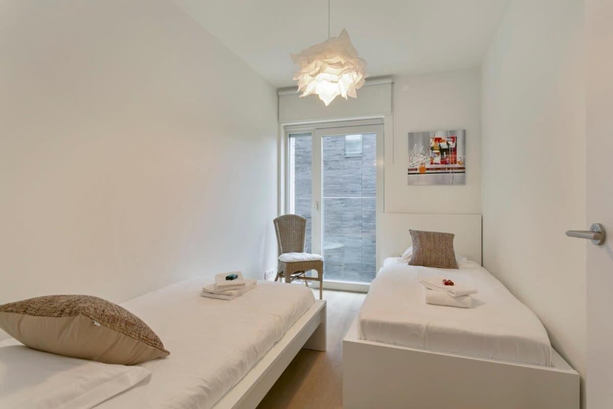 Huswell - Cosy Family With Parking Near The Apartment